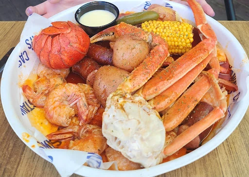 Castaway’s Seafood & Grill photo 4